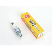 Свеча зажигания NGK CMR6H 4-MIX, 2-MIX MS181,211,231, 251