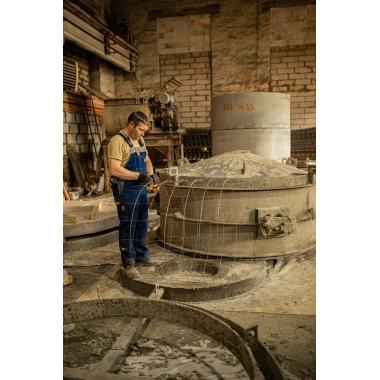 Кольцо стеновое КС 15.9, 1100 кг (с готов. отверситем 160мм)