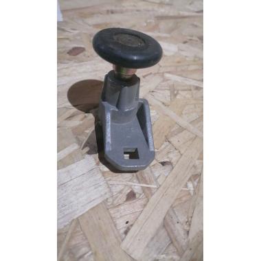 Комплект держателя ролика левый 60мм