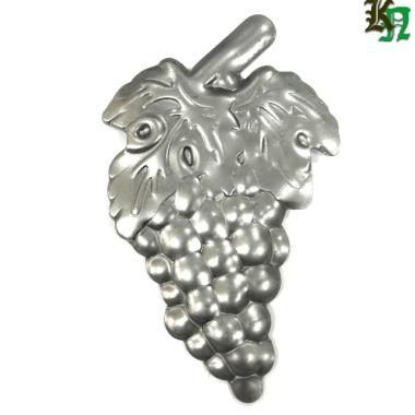 Ковка Виноград штампованный, 135х80х2мм ОДНА сторона. R5116