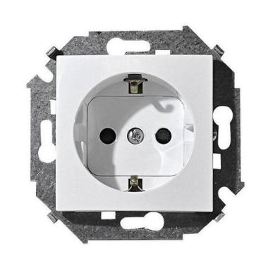 Розетка "Simon"1СП с/з белый под рамку с защитной шторкой