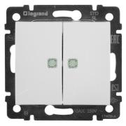 Выключатель"Valena" 2СП проходной с подсветкой белый Legrand